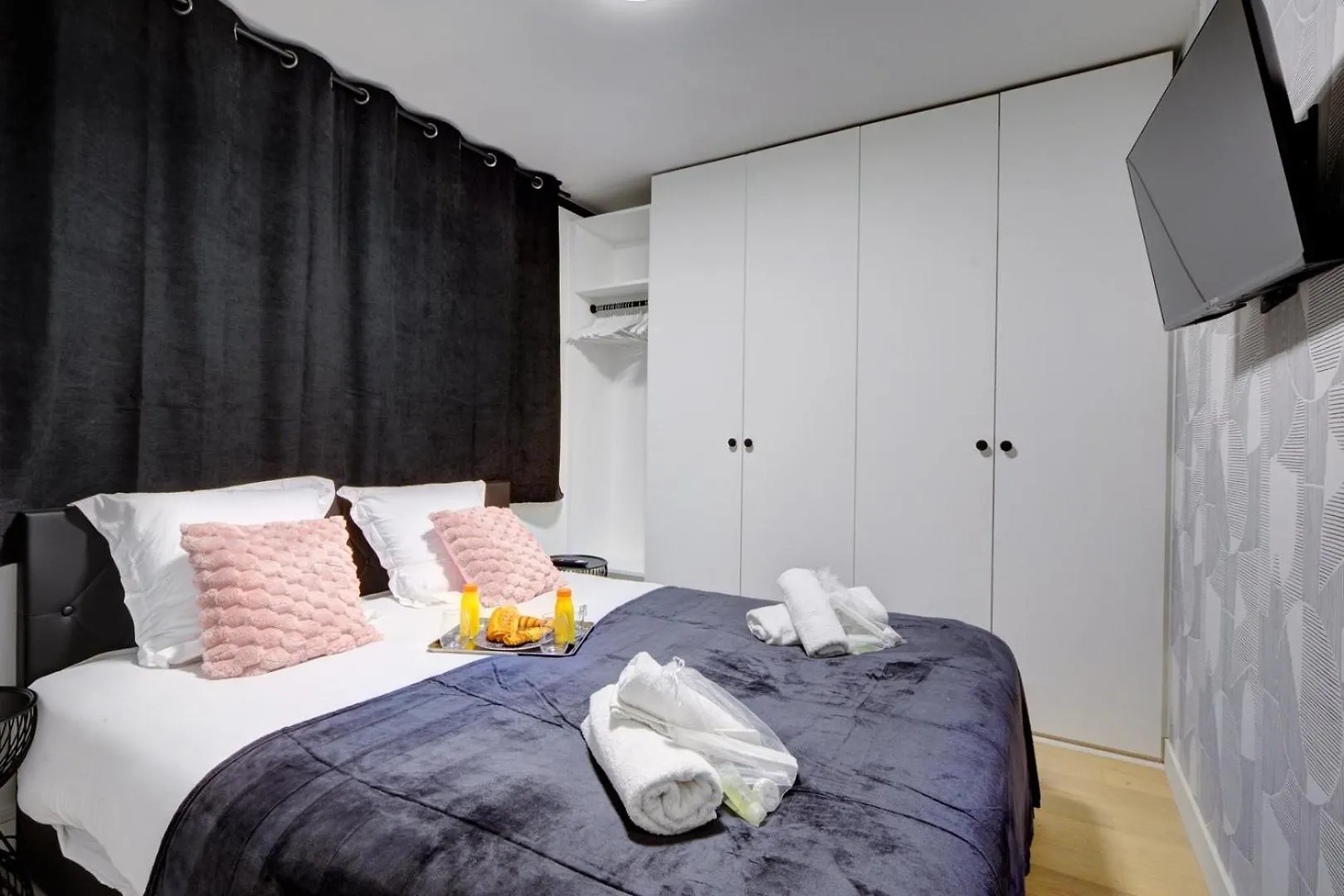 Bluestay 299 - Superb Apartment In Paris